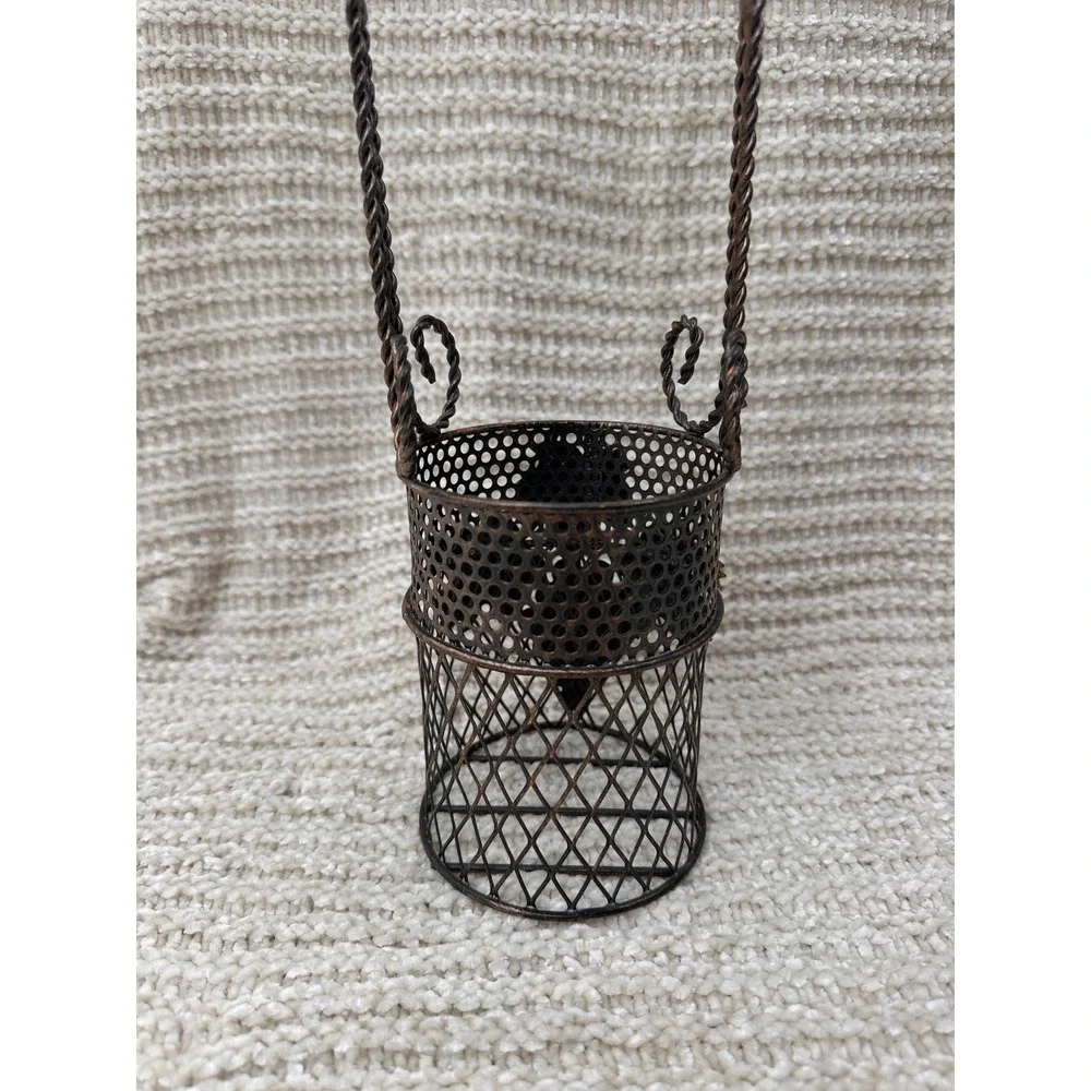 Vintage Metal Wine Bottle Holder Grape Leaf Caddy Bronze Farmhouse Decor 14 inch